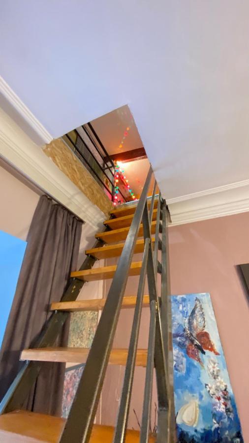 Art Apartment In Kala Tbilisi Historic District Extérieur photo